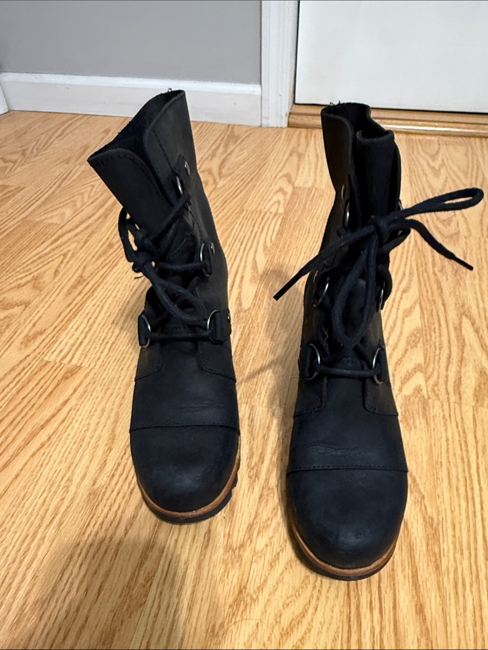 Women's Black Sorel wedge Lace-Up Combat Boots